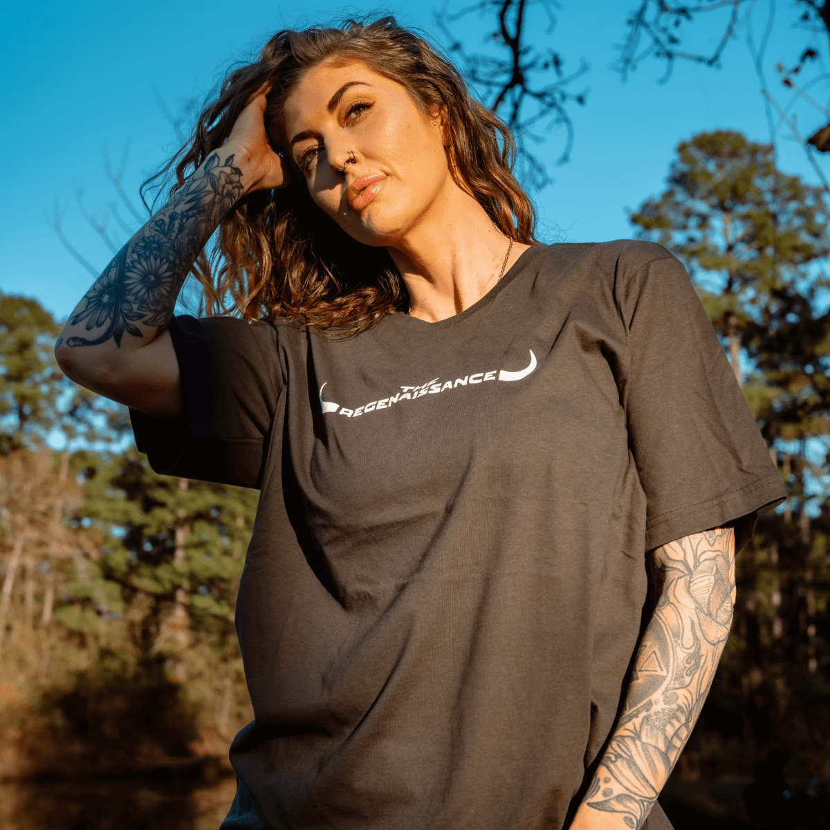 Longhorn Rancher's Handshake Tee - Gunpowder - The Regenaissance